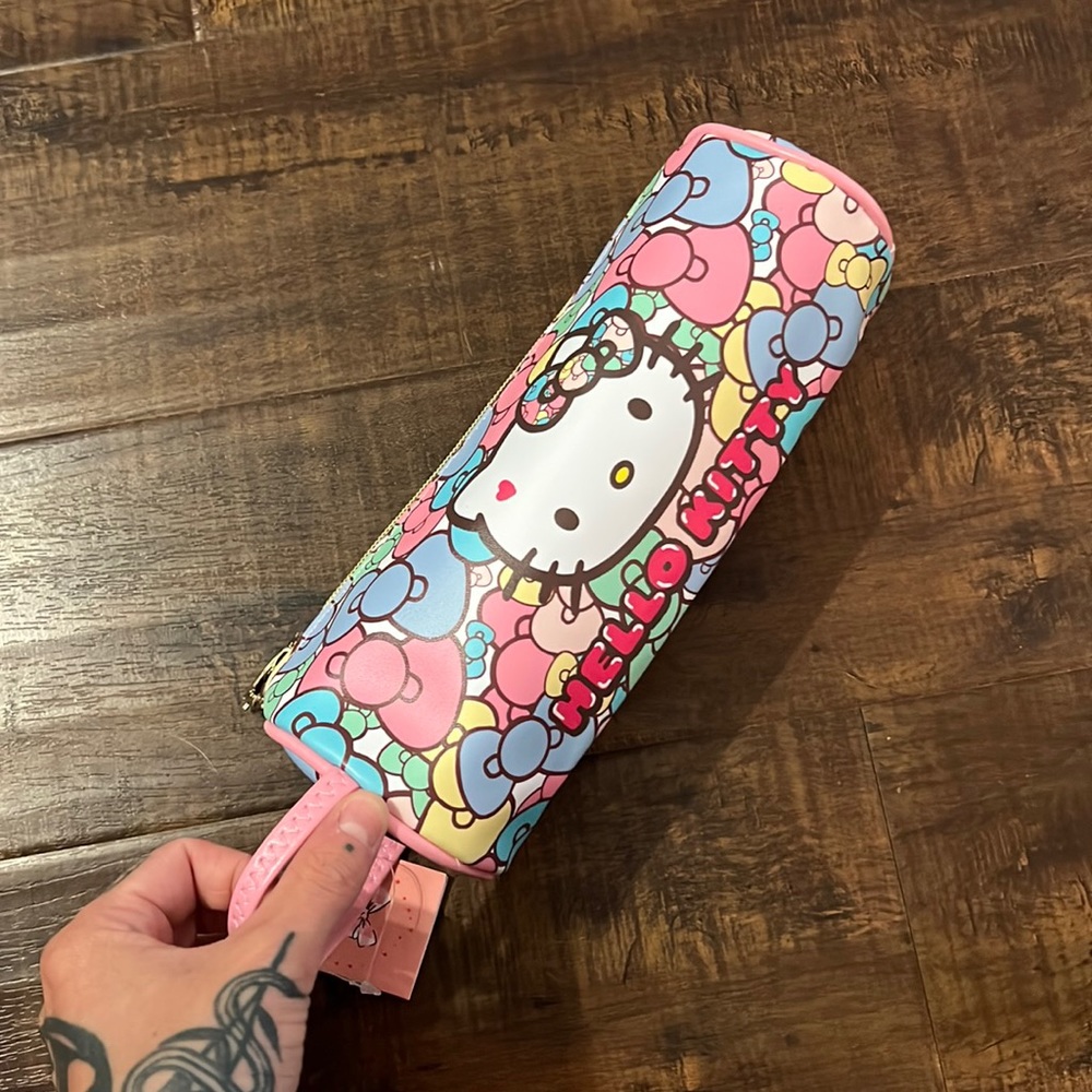 NWT Hello Kitty Pencil Case, MakeUp Bag